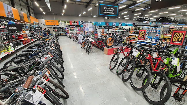 Comments and reviews of Halfords - Glasgow Rutherglen