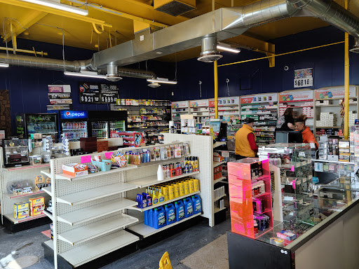 Tobacco Shop «Smoker Friendly / Gasamat», reviews and photos, 2698 S Parker Rd, Aurora, CO 80014, USA