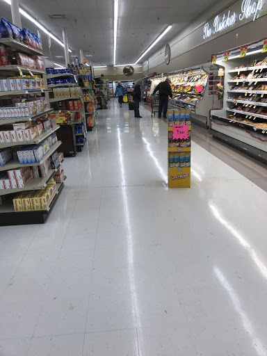 Grocery Store «Germantown Fresh Market», reviews and photos, 2313 Dayton Germantown Pike, Germantown, OH 45327, USA