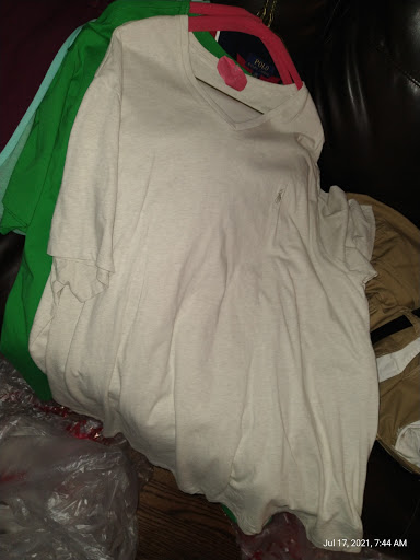 Dry Cleaner «Dryclean Depot Franchises LLC», reviews and photos, 24408 Van Dyke, Center Line, MI 48015, USA