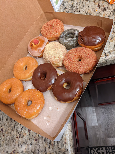 Donut Shop «The Local Donut», reviews and photos, 3213 N Hayden Rd, Scottsdale, AZ 85251, USA
