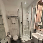 Photo n°3 de l'avis de Pookka’s.h fait le 17/06/2023 à 17:14 sur le  Manhattan Hotel à Frankfurt