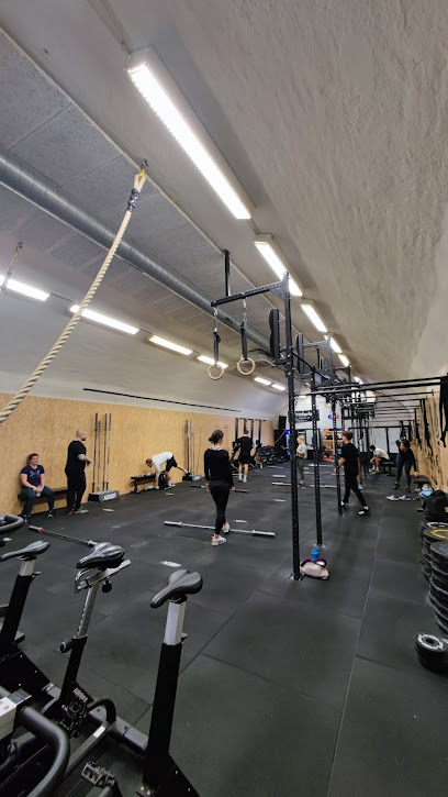 TST Fitness - STB Trainingszentrums AG - CrossFit  - Seilerstrasse 21, 3011 Bern, Switzerland