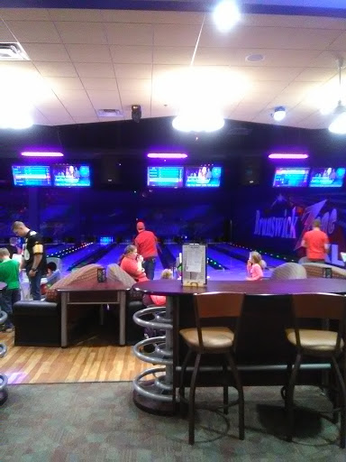 Bowling Alley «Brunswick Zone XL St. Peters», reviews and photos, 8070 Veterans Memorial Pkwy, St Peters, MO 63376, USA