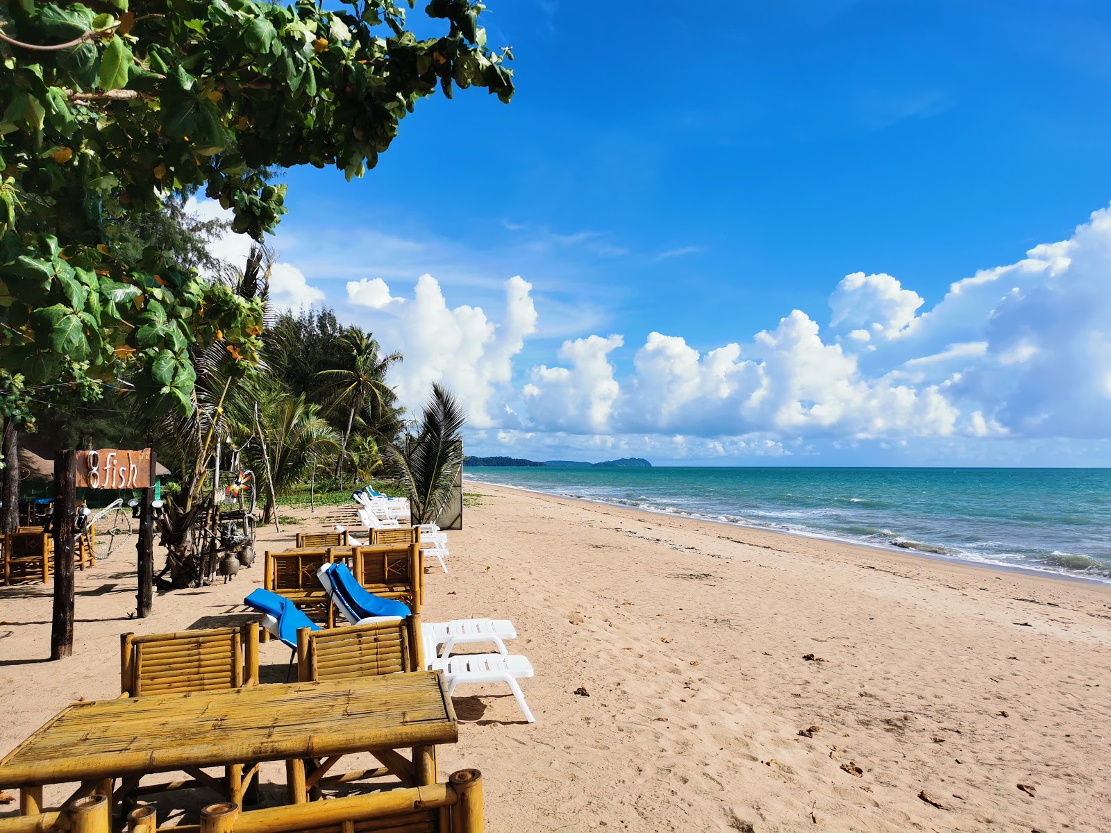 Foto van Khuk Khak Beach met hoog niveau van netheid