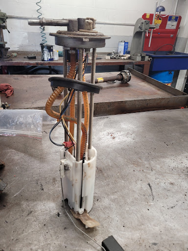 Auto Repair Shop «Middleton Transmission & Auto Repair», reviews and photos, 14 Lonergan Rd, Middleton, MA 01949, USA