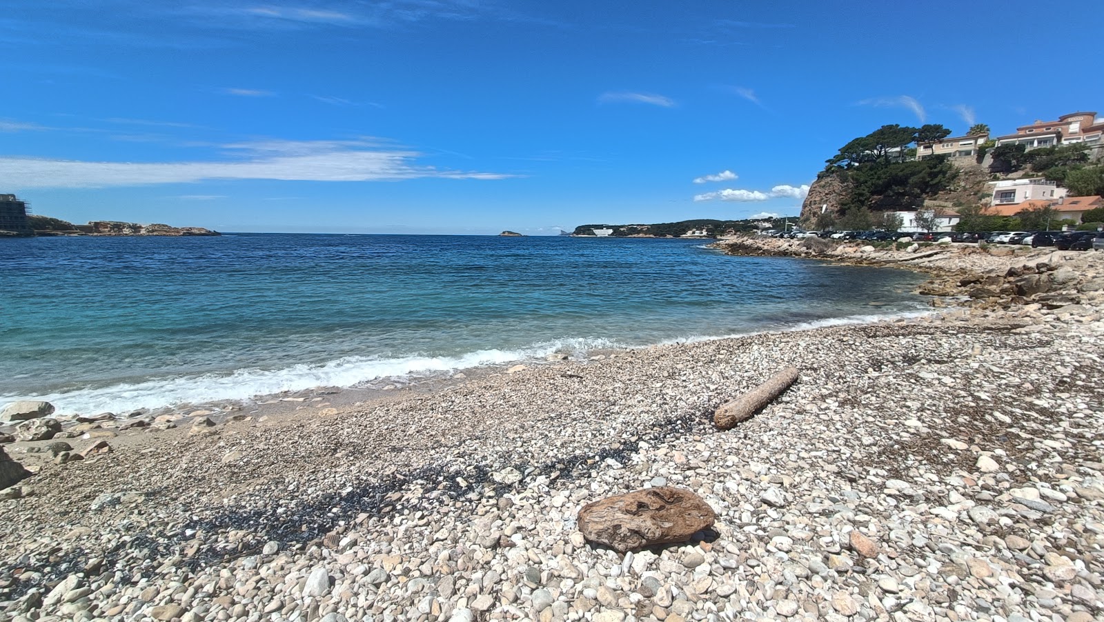 Foto von Plage pour Chiens mit graue kiesel Oberfläche