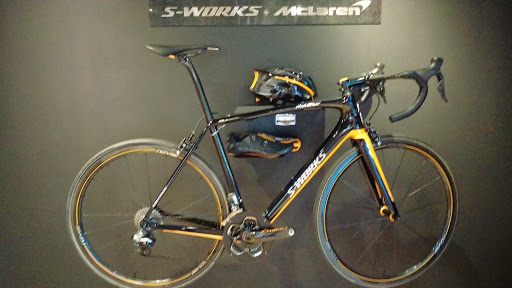 Bicycle Store «Specialized Bicycle Components», reviews and photos, 15130 Concord Cir, Morgan Hill, CA 95037, USA