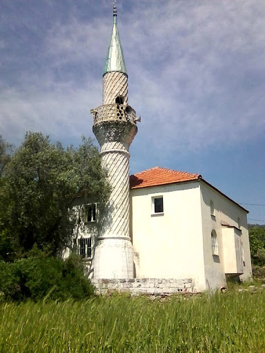 Kalınağıl Mahallesi Camii