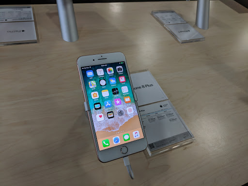 Electronics Store «Best Buy», reviews and photos, 3349 Fairlane Dr, Allen Park, MI 48101, USA