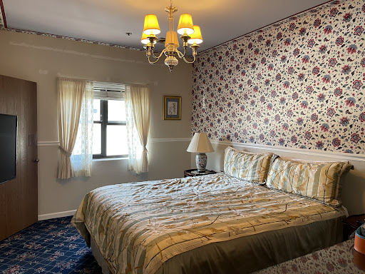 Historic Cary House Hotel image