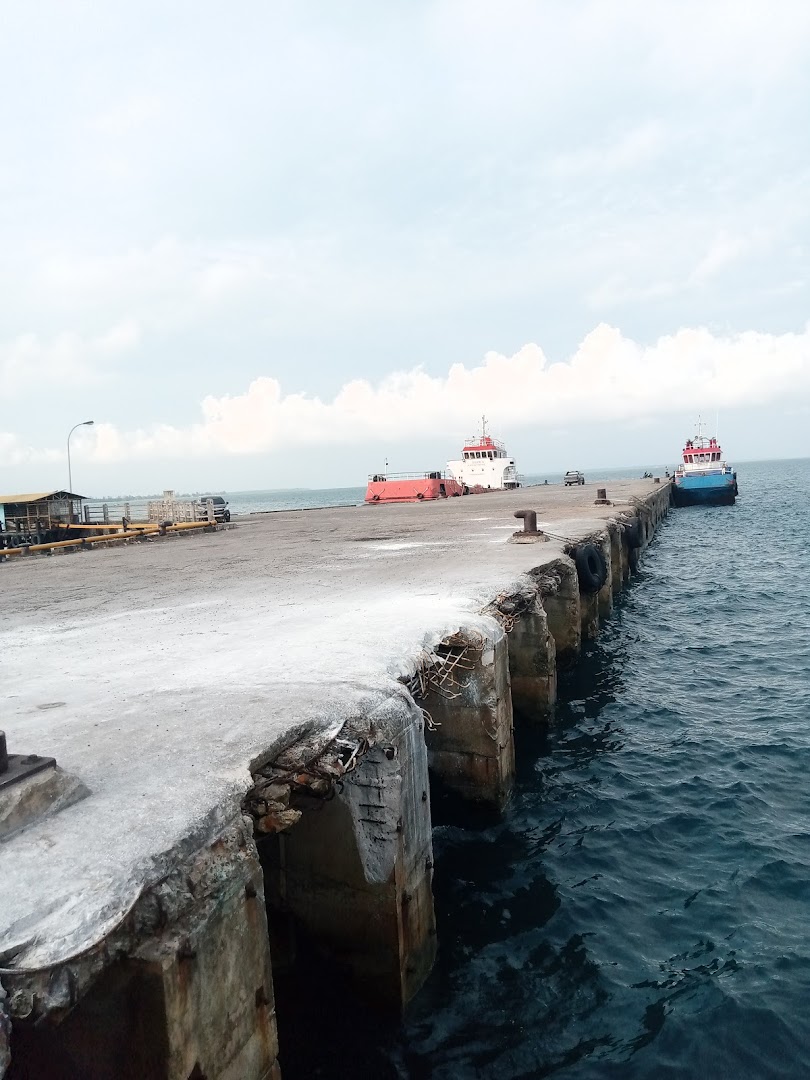 Gambar Pelabuhan Tanjung Batu