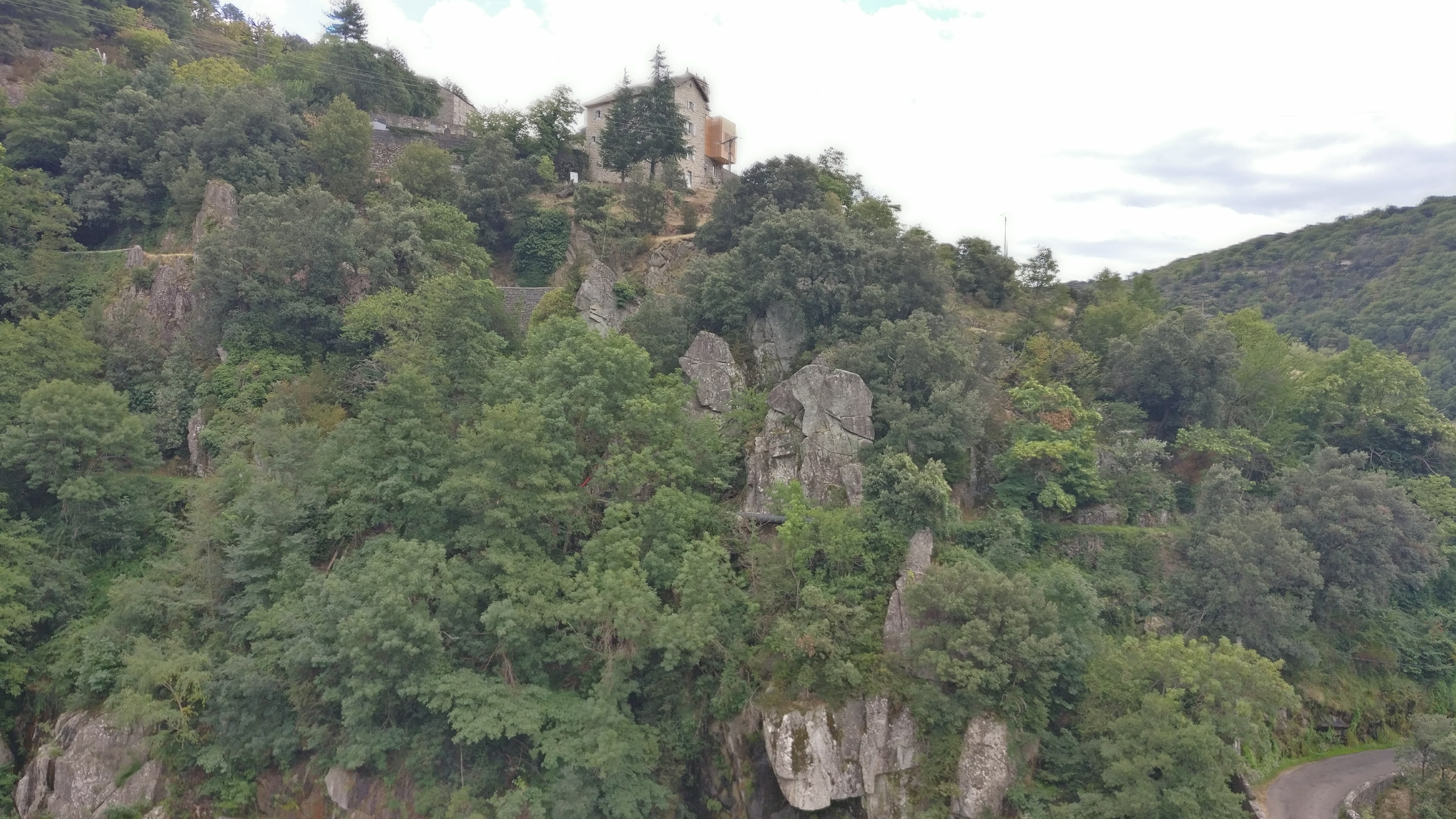Photo n° 5 de l'avis de Charnay.L fait le 08/09/2017 à 05:06