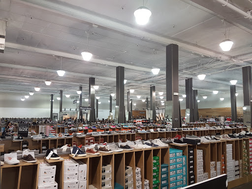 Shoe Store «DSW Designer Shoe Warehouse», reviews and photos, 3530 Stevens Creek Blvd, San Jose, CA 95117, USA