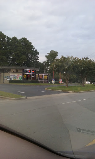 Tobacco Shop «The Smoke Shop», reviews and photos, 1811 Danville Rd SW, Decatur, AL 35601, USA