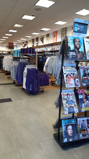 Book Store «Barnes & Noble Emerson College», reviews and photos, 114 Boylston St, Boston, MA 02116, USA