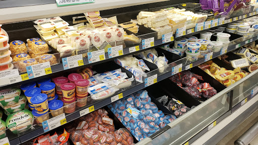 Shopping Mall «The Eureka Mall», reviews and photos, 800 W Harris St, Eureka, CA 95501, USA