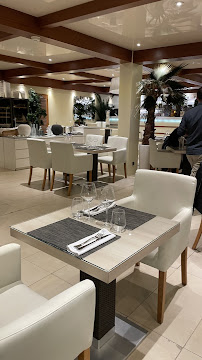 Atmosphère du Restaurant méditerranéen Le Grand Large à Balaruc-les-Bains - n°5
