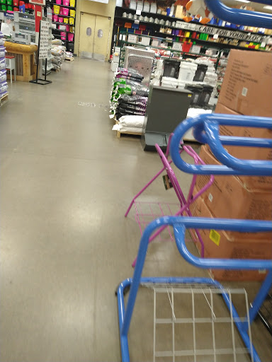 Animal Feed Store «Shoppers Supply», reviews and photos, 2880 S Alma School Rd, Chandler, AZ 85286, USA