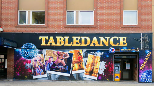 Hands Off - Tabledance