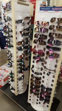 Family Dollar - Photo 4 - Car repair in Tampa, FL, Tampa