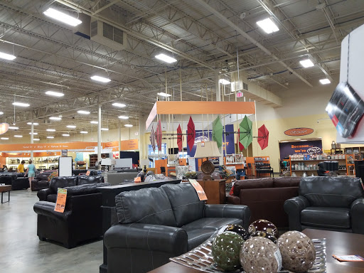 Furniture Store «Weekends Only Furniture & Mattress», reviews and photos, 14205 Manchester Rd, Manchester, MO 63011, USA