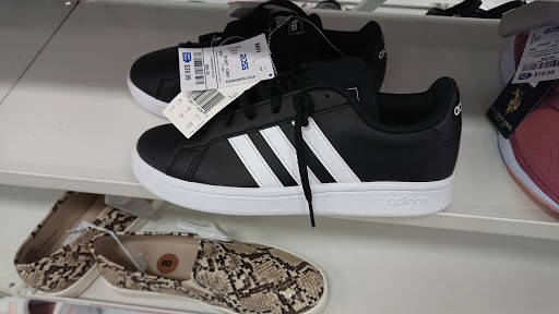 Clothing Store «Ross Dress for Less», reviews and photos, 30612 Santa Margarita Pkwy, Rancho Santa Margarita, CA 92688, USA