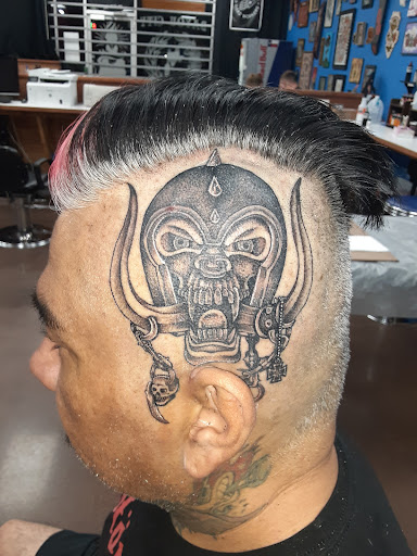 Tattoo Shop «Bayou City Body Shop Tattoo Studio», reviews and photos, 4025 Hwy 6 N #105b, Houston, TX 77084, USA