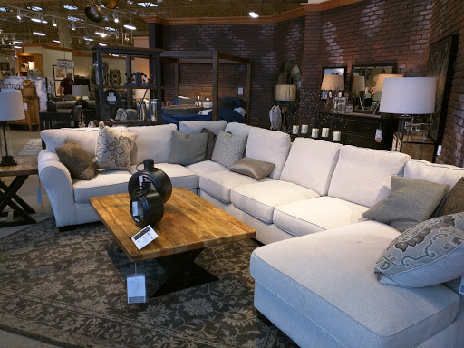 Furniture Store «Ashley HomeStore», reviews and photos, 1301 W Osceola Pkwy, Kissimmee, FL 34741, USA