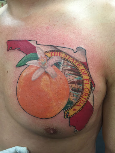 Tattoo Shop «Davinci Tattoo», reviews and photos, 777 E Merritt Island Causeway, Merritt Island, FL 32952, USA