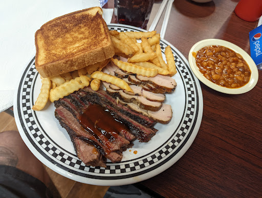 Restaurant «Pit Master BBQ Cafe», reviews and photos, 343 Sawdust Rd, Spring, TX 77380, USA