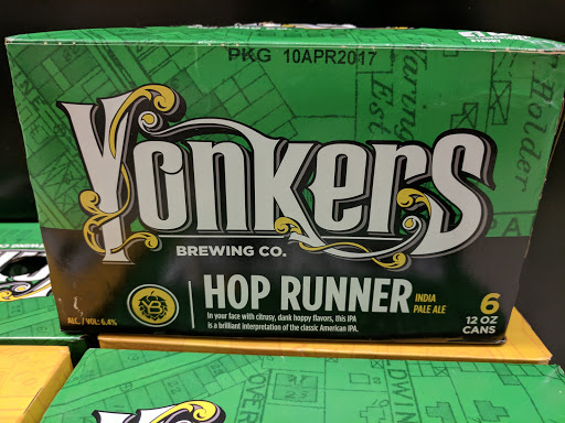 Shopping Mall «Beach Shopping Center», reviews and photos, 1831 Main St, Peekskill, NY 10566, USA