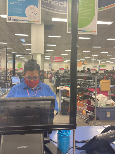 Thrift Store «Goodwill Retail Store & Donation Center», reviews and photos