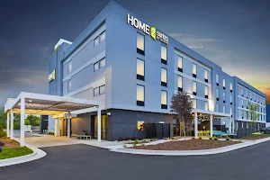 Home2 Suites by Hilton Holland image