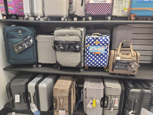 Department Store «T.J. Maxx», reviews and photos, 2700 Wilma Rudolph Blvd, Clarksville, TN 37043, USA