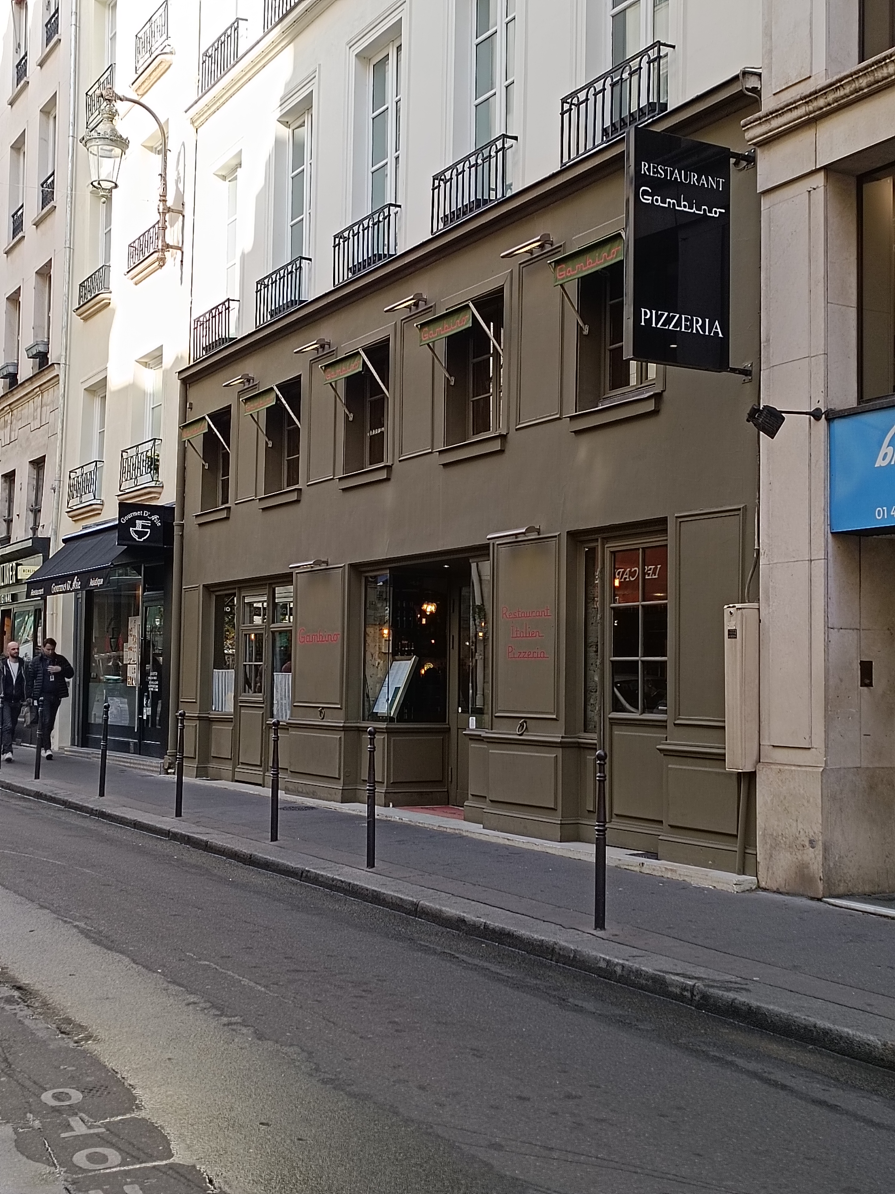Photo n° 1 de l'avis de 1Parisienne. fait le 04/11/2022 à 13:47