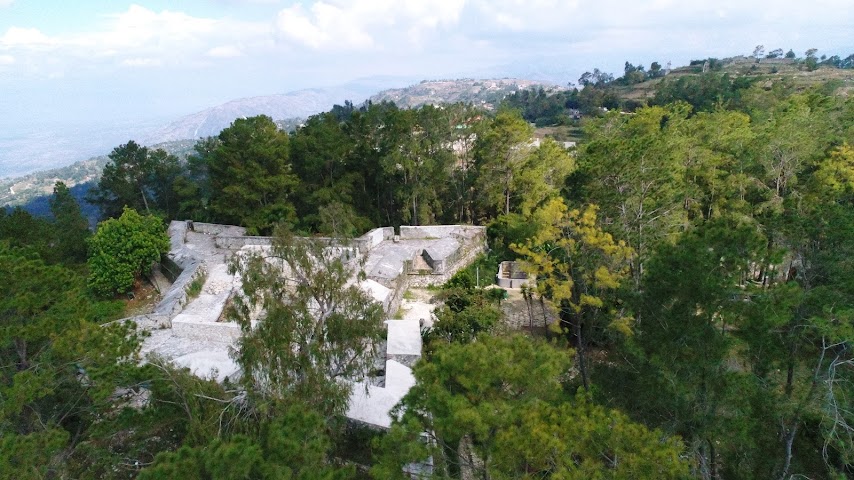 Fort Jacques et Fort Alexandre by null