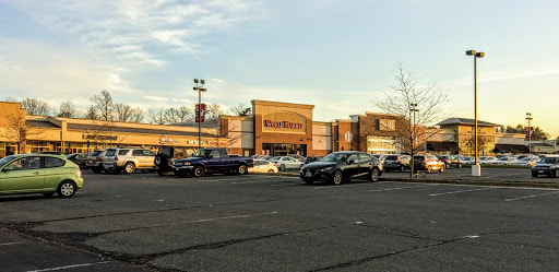 Department Store «Saks OFF 5TH», reviews and photos, 12995 Fair Lakes Shopping Center, Fairfax, VA 22033, USA