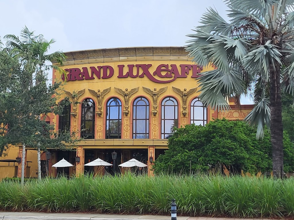 Grand Lux Cafe 33323