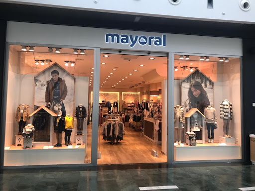 Mayoral - Tienda De Ropa Infantil Y Para Bebés - C.          C.           Islazul (Madrid)