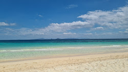 Photo de Koh Phai Beach avec un rivage spacieux