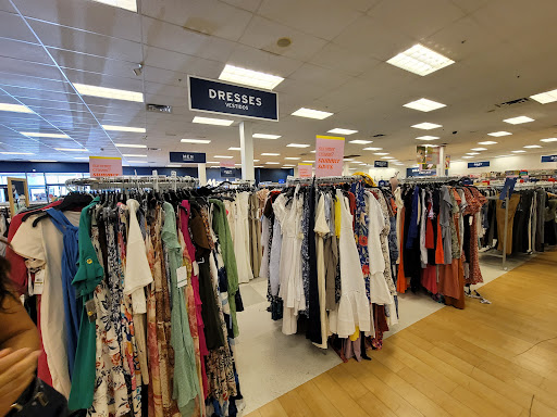 Department Store «Marshalls», reviews and photos, 9028 Sepulveda Blvd, North Hills, CA 91343, USA