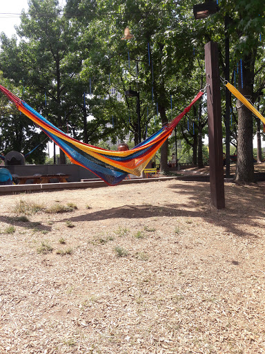 Spruce Street Harbor Park