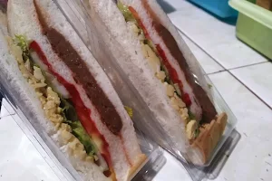 Rabanif Sandwich image
