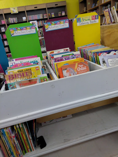 Used Book Store «Used Book Superstore», reviews and photos, 256 Cambridge St, Burlington, MA 01803, USA