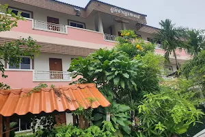 Phumchan Place Hotel image