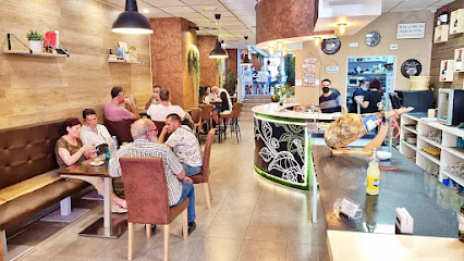 Tu Momento Bistro Café - Avinguda Jaume I, 71, 12600 La Vall d,Uixó, Castelló, Spain