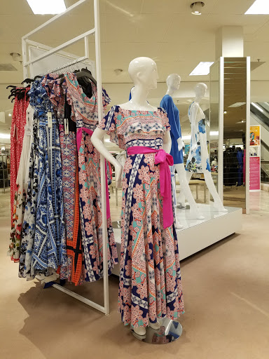 Department Store «Lord & Taylor», reviews and photos, 11311 Rockville Pike, Kensington, MD 20895, USA