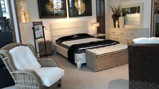 Furniture Store «Rooms To Go & Rooms To Go Kids Furniture Store - Dadeland (Miami)», reviews and photos, 7360 N Kendall Dr, Miami, FL 33156, USA
