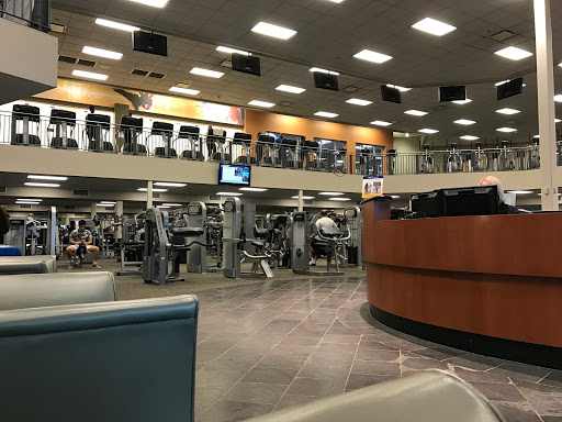 Gym «LA Fitness», reviews and photos, 2050 S Telegraph Rd, Bloomfield Hills, MI 48302, USA